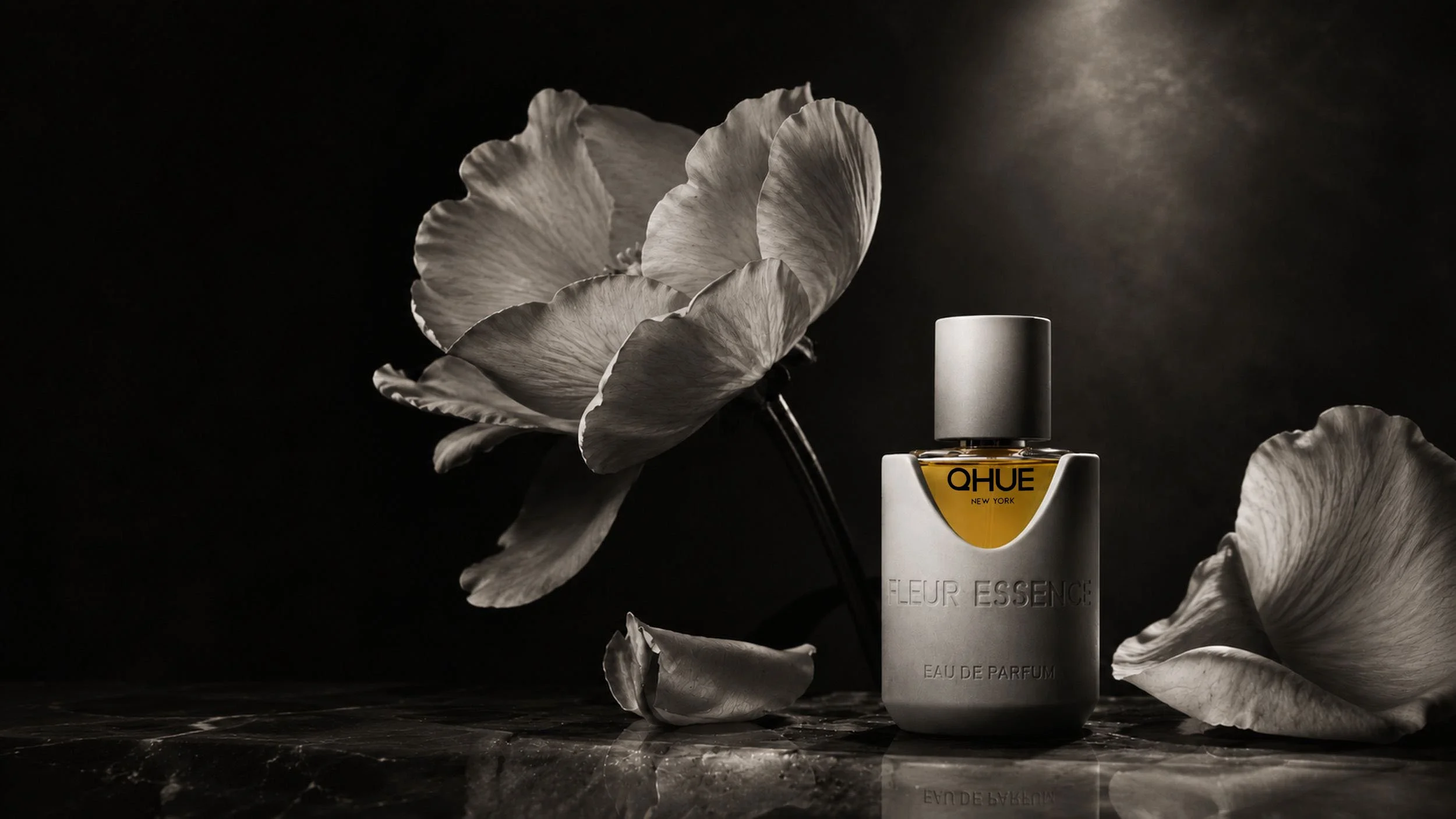 Luxury Perfumes, Candles & Home Fragrances | Qhue New York